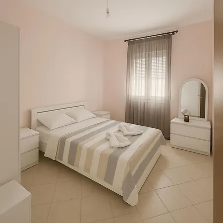 Harmony Family House *