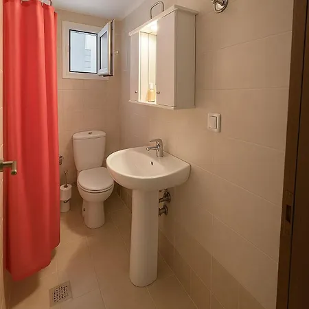 Harmony Family House 尼基季