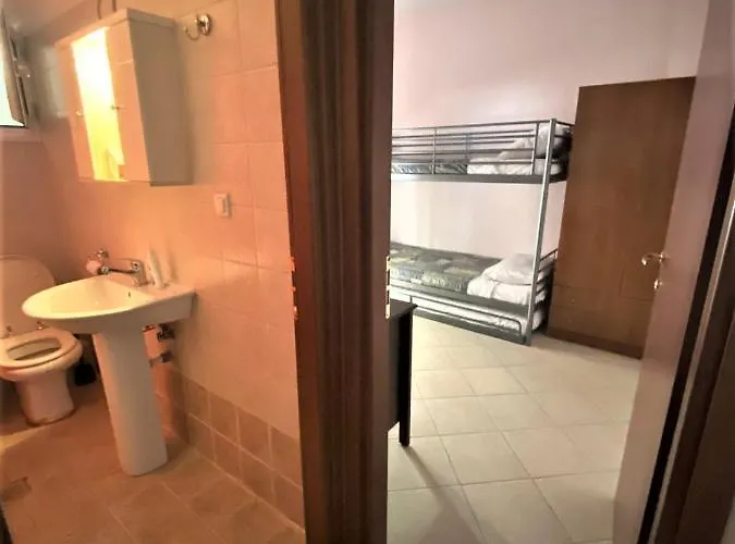 Harmony Family House ניקיטי